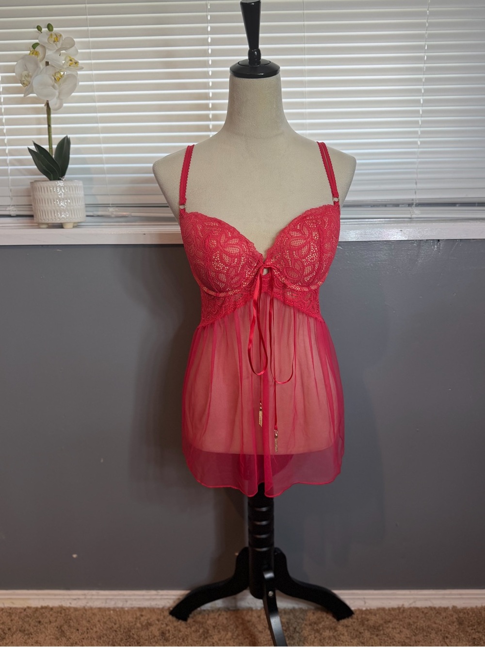 NWT Victoria’s Secret Pink Lace Mesh Babydoll Lingerie 36D